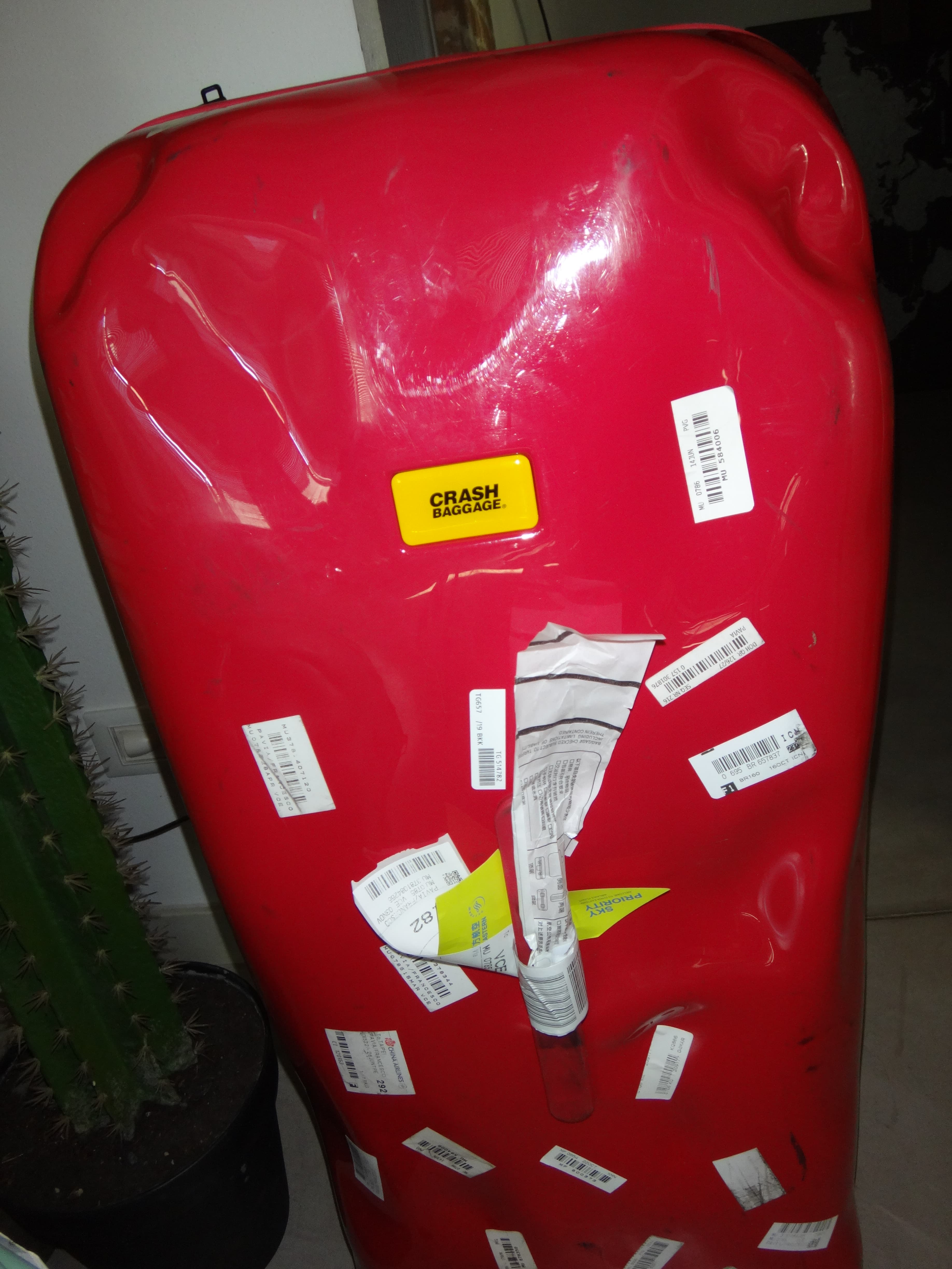 DSC00003 | Crash Baggage