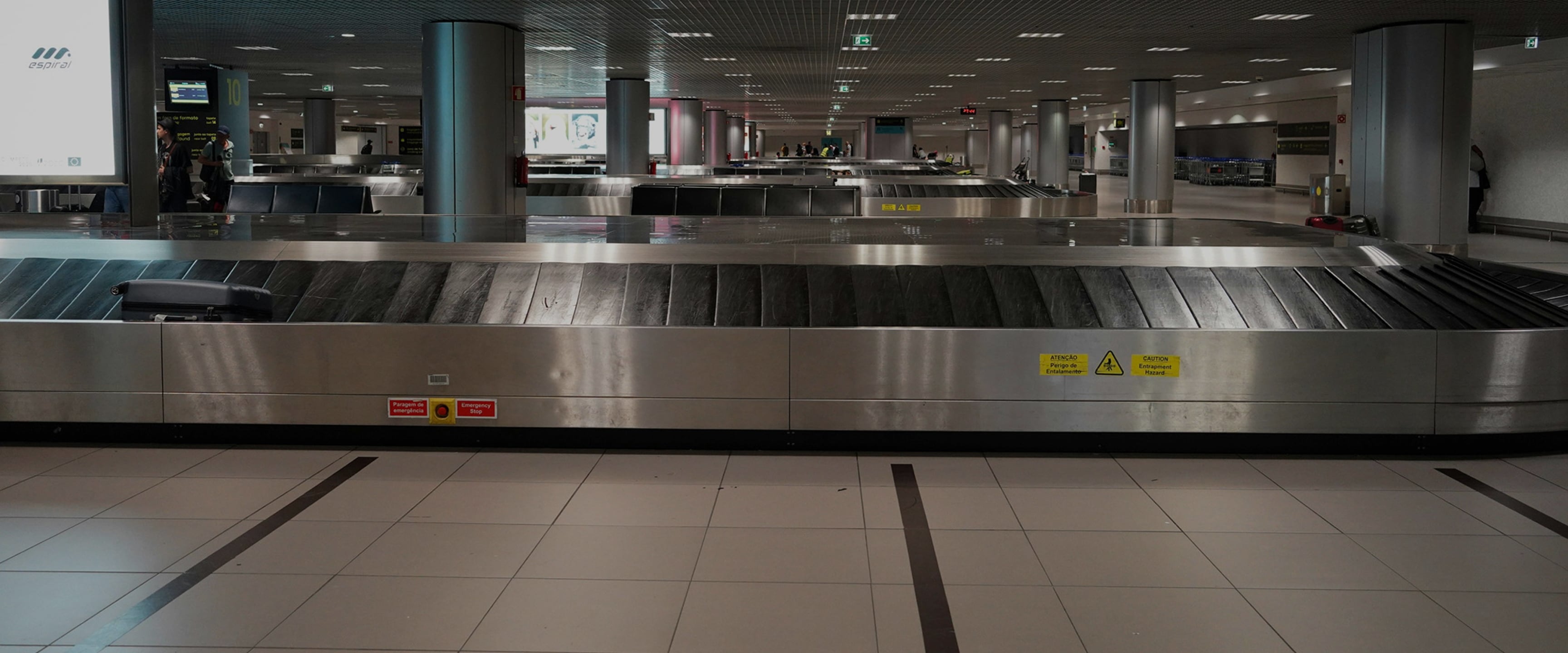 Mask_group_58438291-e78d-49da-a0f1-d9f2158b8209 | Crash Baggage